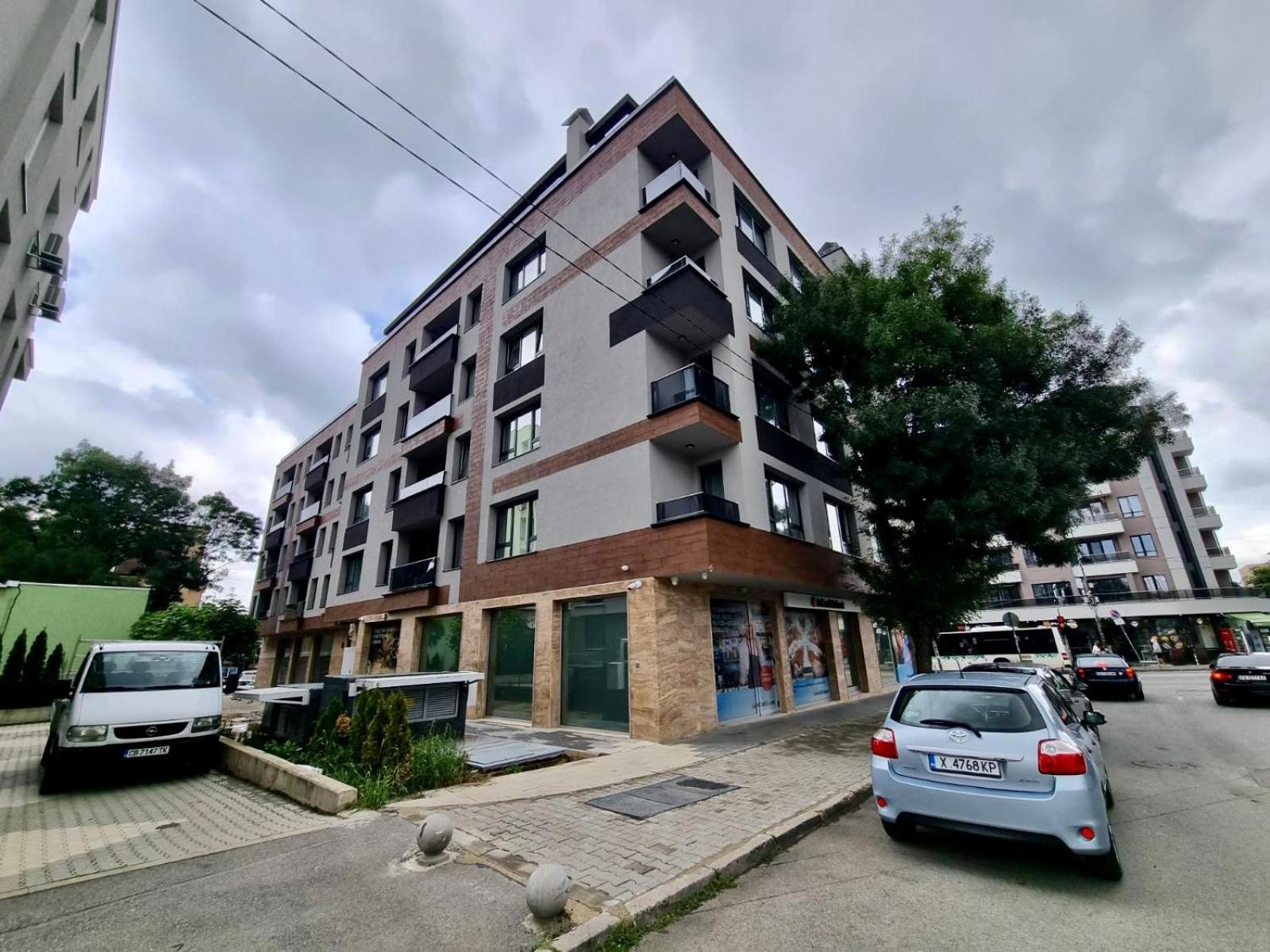 Best Family Apartments & Private Parking Sofia Exteriör bild